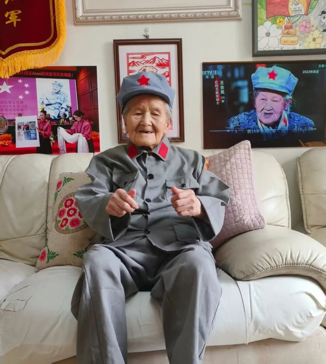 王全英，于今日去世