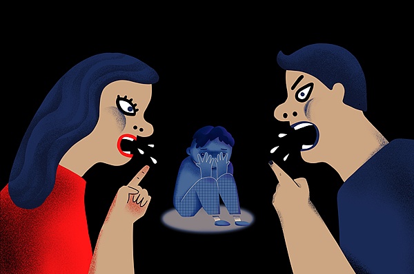 浦东法院判了：这也是家暴！男子多次在班级群发极端言论，孩子在校“抬不起头”