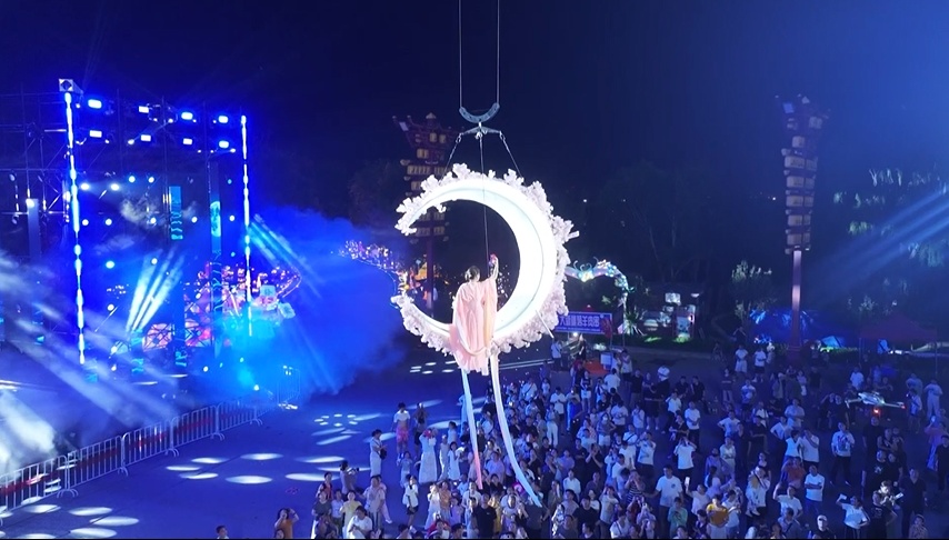 山东:夜游经济持续升温 丰富暑期文旅消费 山东:夜游经济持续升温 丰富暑期文旅消费