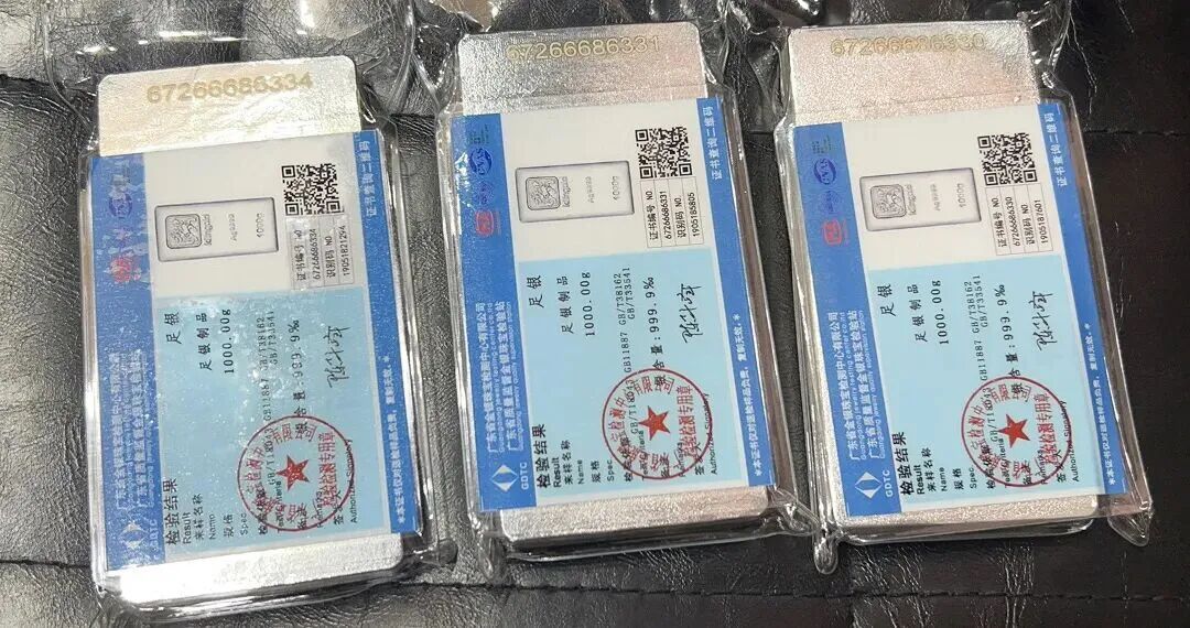 女子硬怼民警:“被骗30万,我认了!”一通电话后:“你……你们能把钱追回来吗?” 女子硬怼民警:“被骗30万,我认了!”一通电话后:“你……你们能把钱追回来吗?”