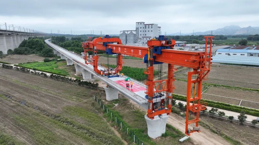 潍宿高铁至青岛连接线架梁任务过半,全线进入提速攻坚阶段! 潍宿高铁至青岛连接线架梁任务过半,全线进入提速攻坚阶段!