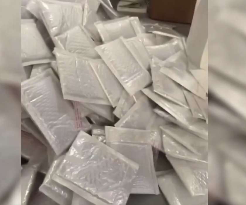 虐待动物“卖惨”！警方揭秘流浪动物网络救助“六步走”骗局