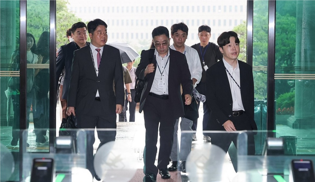 韩媒：因选票短缺问题，韩国选举机构遭突击搜查