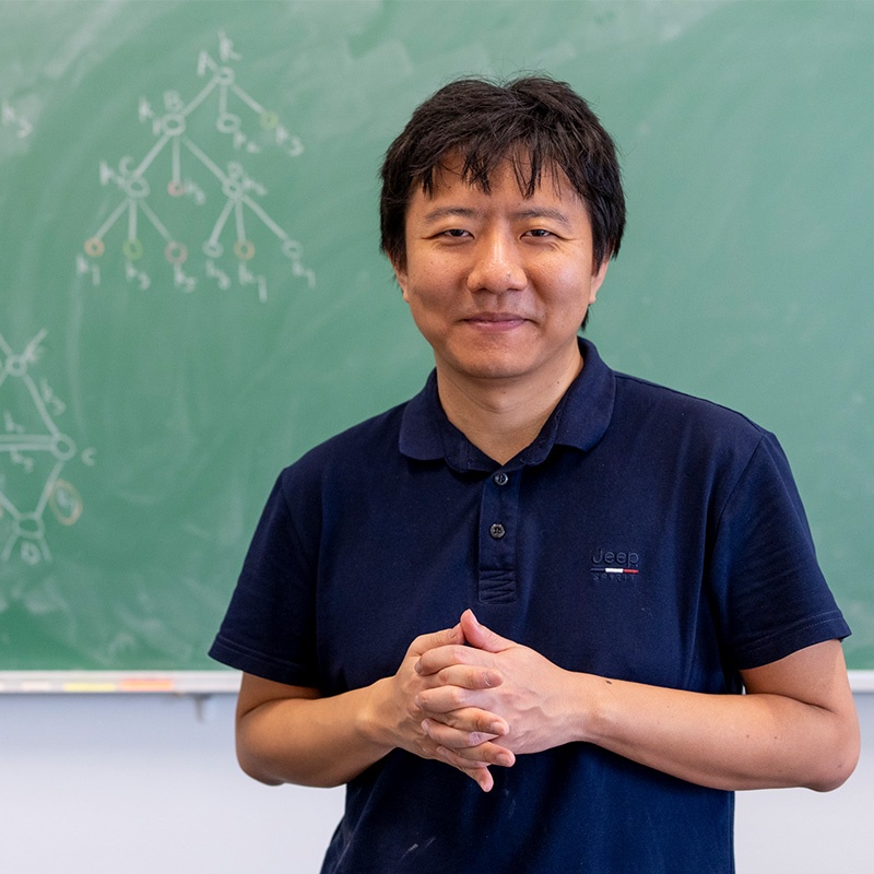 中国数学家首次摘得菲尔兹奖!祝贺王虹、邓煜 中国数学家首次摘得菲尔兹奖!祝贺王虹、邓煜