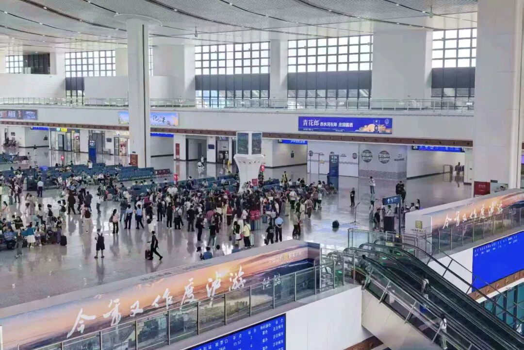最近,安检仪又被“小圆球”刷屏了 最近,安检仪又被“小圆球”刷屏了