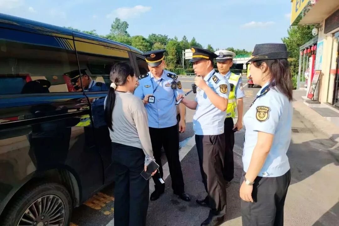 私家车、网约车无证营运要严查!江西多部门联手整治 私家车、网约车无证营运要严查!江西多部门联手整治