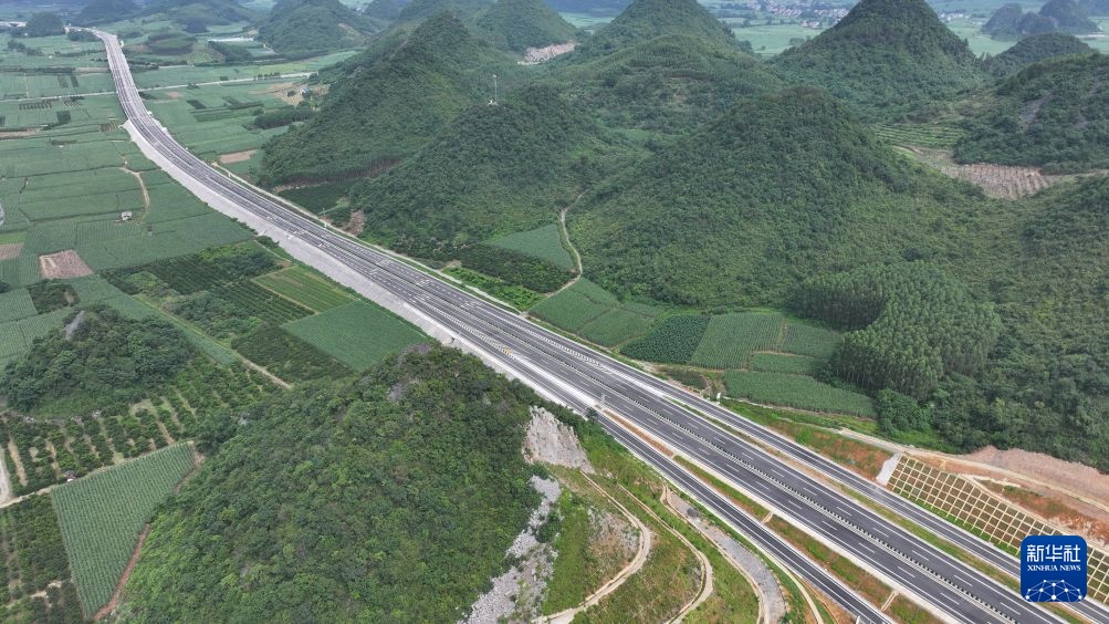 广西:皇柳高速建成通车 广西:皇柳高速建成通车