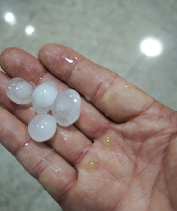 冰雹为啥越来越大了?“冰雹换玛瑙”的北大教授揭秘 冰雹为啥越来越大了?“冰雹换玛瑙”的北大教授揭秘
