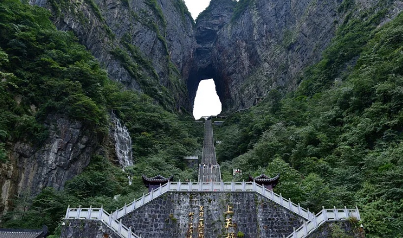 今夏新风景:外国人为何扎堆来华避暑? 今夏新风景:外国人为何扎堆来华避暑?