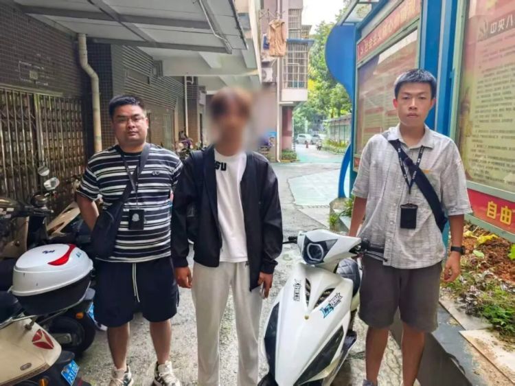 凌晨出击!柳州警方一夜劝返21人,抓获2人,查获管制器具 凌晨出击!柳州警方一夜劝返21人,抓获2人,查获管制器具