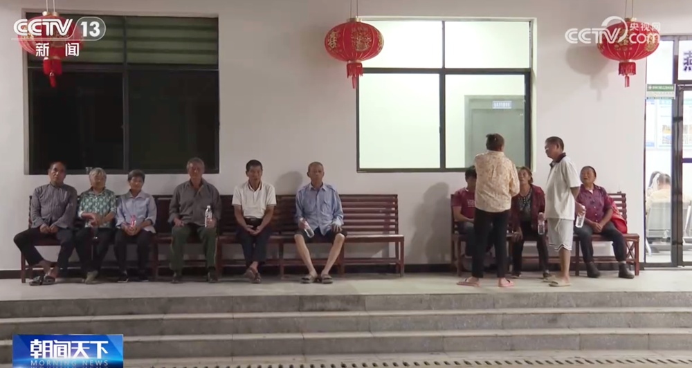 台风“红霞”降为热带低压一路北上深入内陆 多地多部门全力以赴防汛保民生