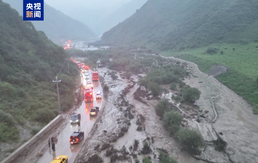 直击甘肃渭源山洪救援现场 直击甘肃渭源山洪救援现场