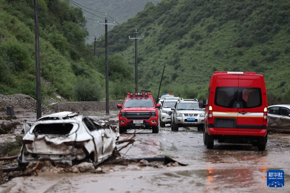 直击甘肃渭源山洪灾害救援现场 直击甘肃渭源山洪灾害救援现场