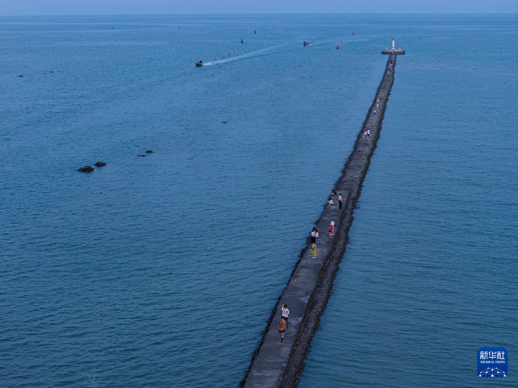 海南琼海：千年渔港引客来