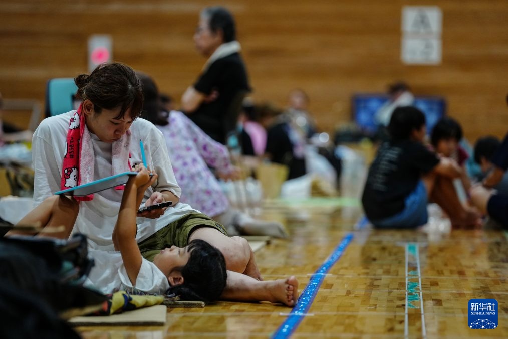 探访日本熊本县地震灾区避难所 探访日本熊本县地震灾区避难所