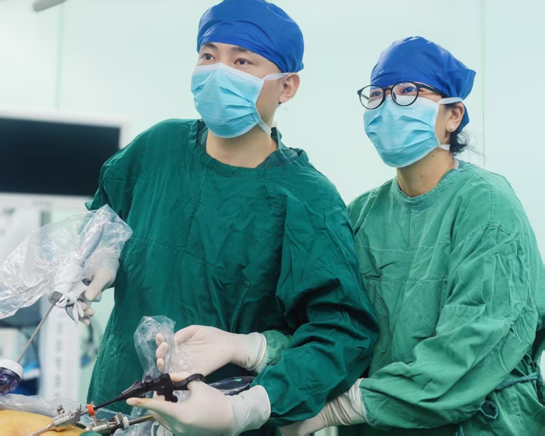 差点危及生命！吃了半个冰西瓜，男子两天后被送进ICU…