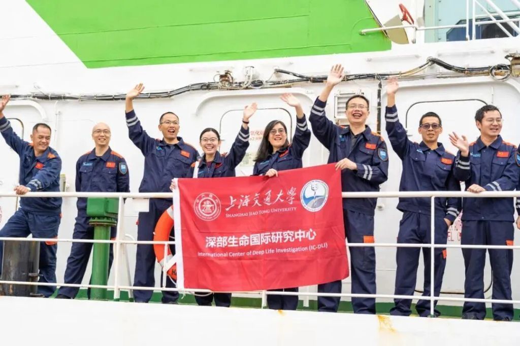 在科技事业最前沿，他们何以“最美”？