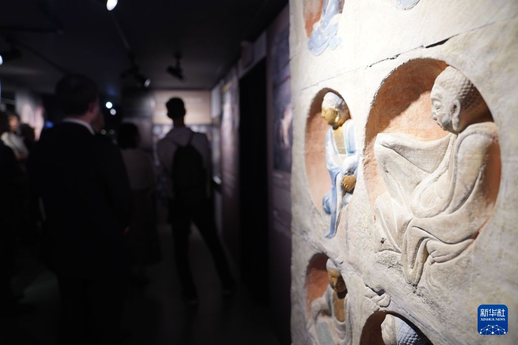 大足石刻艺术与生活叙事展在纽约开展 大足石刻艺术与生活叙事展在纽约开展