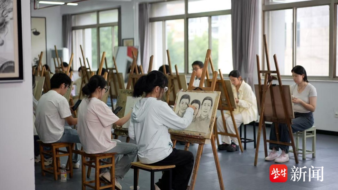 与你同青春——南京这群“00后”大学生3年为300英烈复原容貌 与你同青春——南京这群“00后”大学生3年为300英烈复原容貌