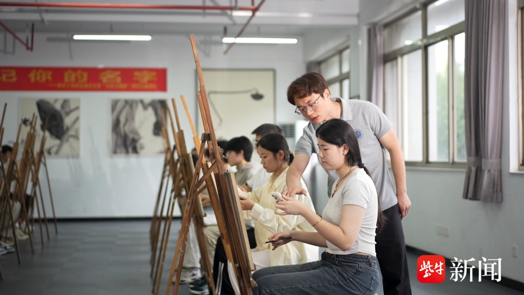 与你同青春——南京这群“00后”大学生3年为300英烈复原容貌 与你同青春——南京这群“00后”大学生3年为300英烈复原容貌