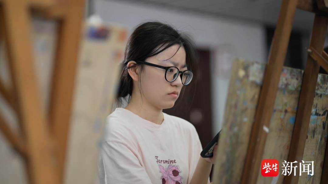 与你同青春——南京这群“00后”大学生3年为300英烈复原容貌 与你同青春——南京这群“00后”大学生3年为300英烈复原容貌
