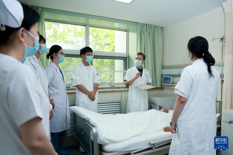 八一,我们在战位上向祖国报告 八一,我们在战位上向祖国报告