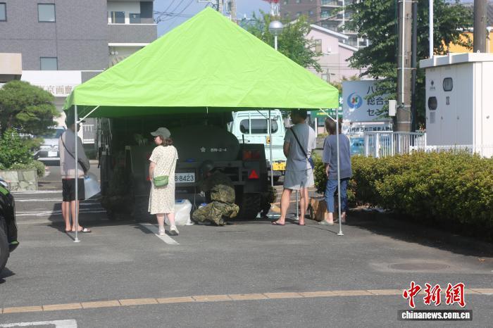 直击日本熊本地震灾区:余震、高温、断水等带来多重考验 直击日本熊本地震灾区:余震、高温、断水等带来多重考验