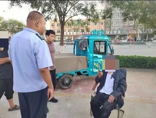 年仅33岁!辽宁辅警费佳唯倒在办公桌前,不幸去世 年仅33岁!辽宁辅警费佳唯倒在办公桌前,不幸去世