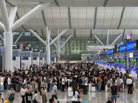 今年铁路暑运自7月1日启动以来 深圳铁路累计到发旅客超1700万人次 今年铁路暑运自7月1日启动以来 深圳铁路累计到发旅客超1700万人次