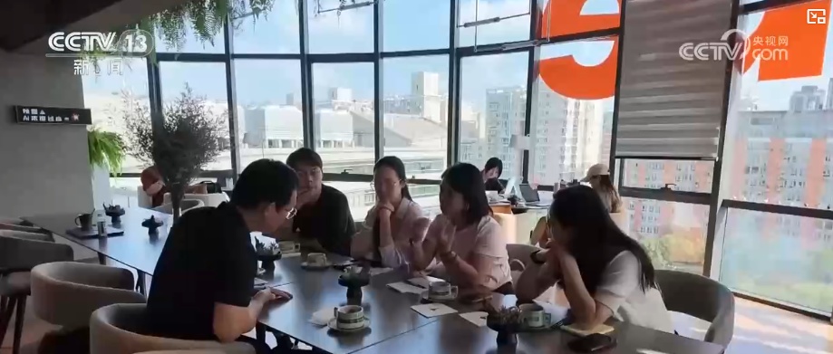 “挖”“抢”,不停奔跑!资本聚焦“硬科技” 多角度感受科创“推背感” “挖”“抢”,不停奔跑!资本聚焦“硬科技” 多角度感受科创“推背感”