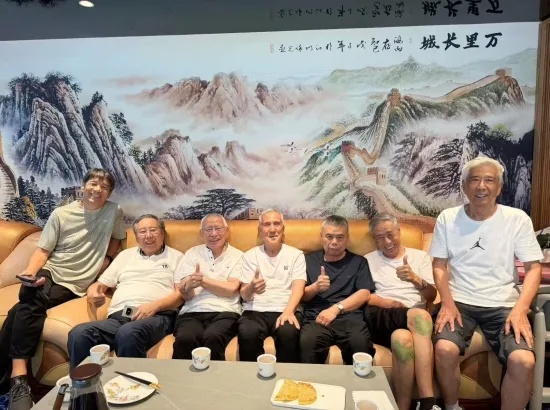 七兄弟个个过了古稀,最大90岁最小71岁!他们的“长寿基因”藏在母亲的这句话里 七兄弟个个过了古稀,最大90岁最小71岁!他们的“长寿基因”藏在母亲的这句话里