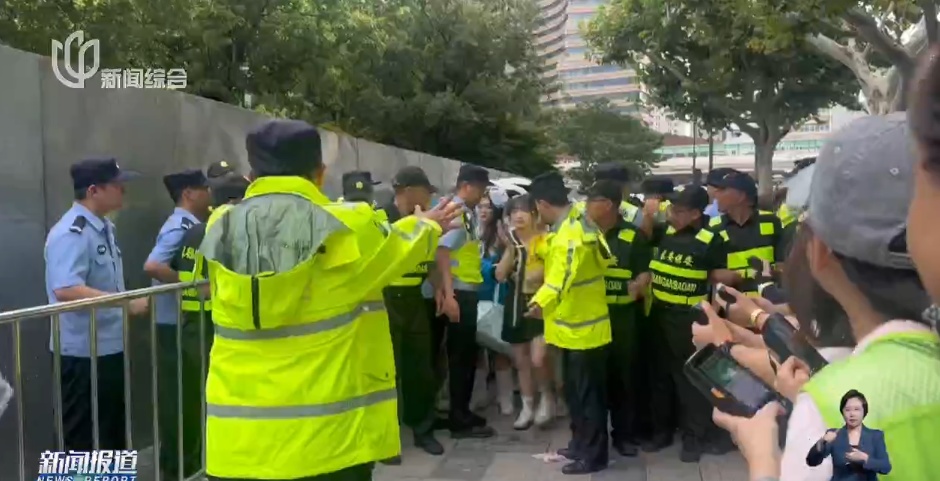 这几条上海地铁有调整！超20万人次涌入！有人现场晕倒...警方重要提醒→