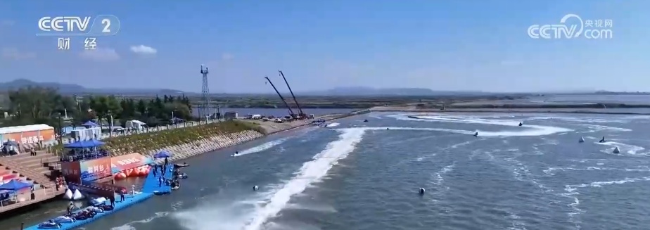 “办一场赛、热一座城、活一方经济” 火热赛事撬动多样化周边消费 “办一场赛、热一座城、活一方经济” 火热赛事撬动多样化周边消费