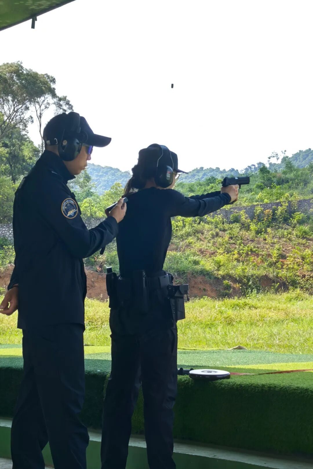 从“被淘汰”到教官比武女子冠军,广西这位民警用了四年! 从“被淘汰”到教官比武女子冠军,广西这位民警用了四年!