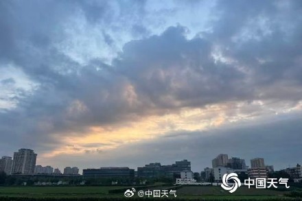 北京今天仍有雷雨最高温33℃ 明后天或有高温出没 北京今天仍有雷雨最高温33℃ 明后天或有高温出没