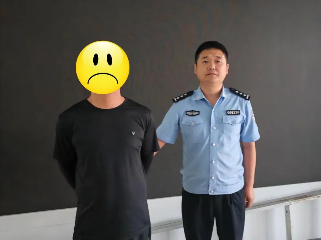 张某、雷某，被陕西警方行拘