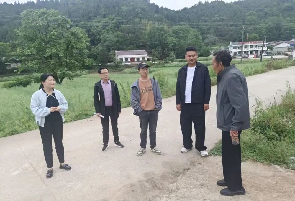 汉中市南郑区立峰村党总支部书记李杨在防汛工作中不幸遇难 汉中市南郑区立峰村党总支部书记李杨在防汛工作中不幸遇难