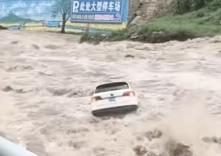 212人被困!又是景区突发山洪,有预警为何仍遇险? 212人被困!又是景区突发山洪,有预警为何仍遇险?