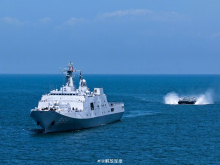 舰艇编队，海上练兵