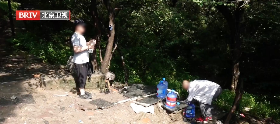清澈≠干净,这种水劝你真的不能随便喝! 清澈≠干净,这种水劝你真的不能随便喝!