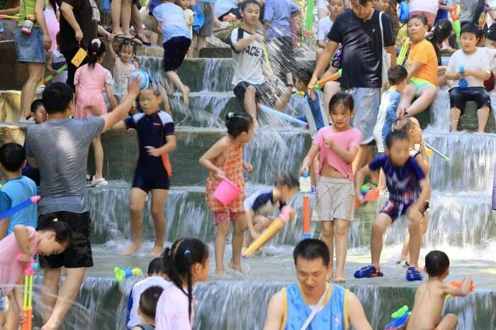 多地降水量突破历史极值,广东、广西、贵州等地反复受灾,中国气象局:厄尔尼诺状态持续加强,夏秋季形成一次东部型强到超强厄尔尼诺事件 多地降水量突破历史极值,广东、广西、贵州等地反复受灾,中国气象局:厄尔尼诺状态持续加强,夏秋季形成一次东部型强到超强厄尔尼诺事件
