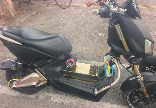 菏泽交警查获非法改装车,驾驶人无证被拘 菏泽交警查获非法改装车,驾驶人无证被拘