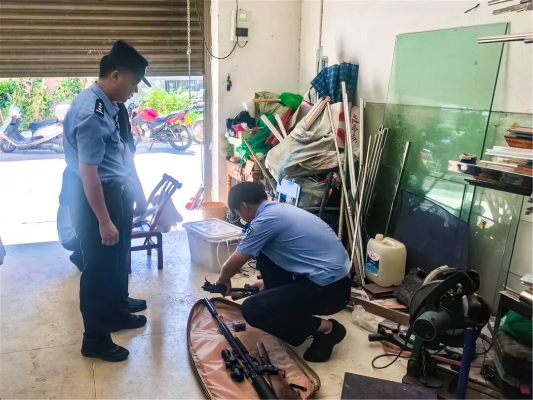连续破获多起!家中若有此类物品,尽快上交! 连续破获多起!家中若有此类物品,尽快上交!
