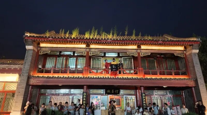 夜爬居庸关长城:当雄关明月遇上沉浸式“边关江湖”! 夜爬居庸关长城:当雄关明月遇上沉浸式“边关江湖”!