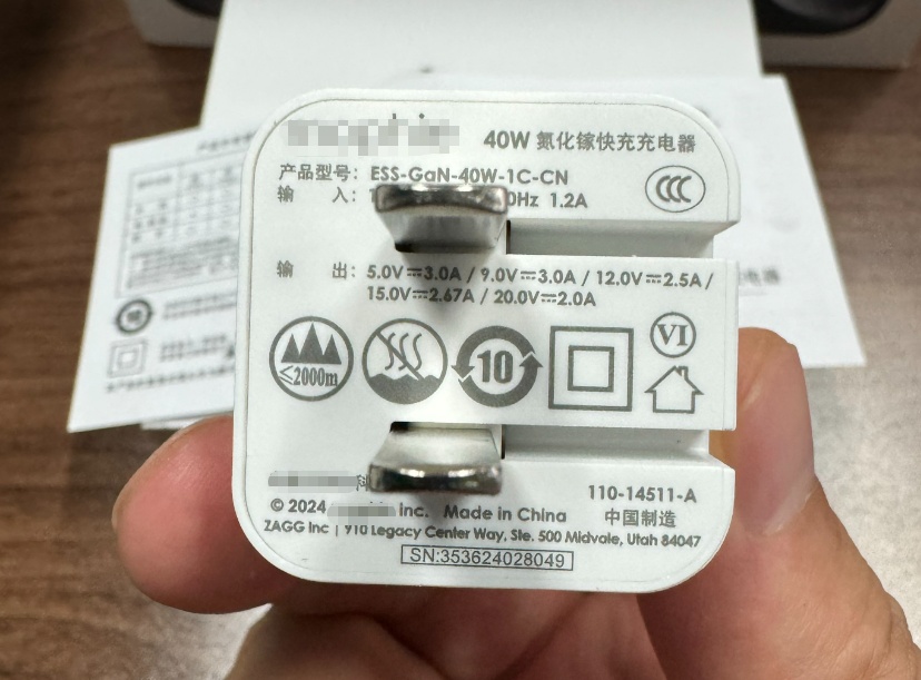 又是一起“充电烧家”！ 出门前这一步千万不能省