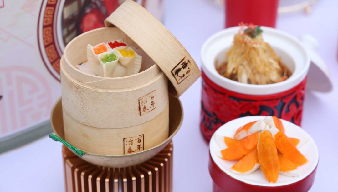 谁说减脂只能“啃草”?广州人的一日三餐,就是一套“减脂密码” 谁说减脂只能“啃草”?广州人的一日三餐,就是一套“减脂密码”