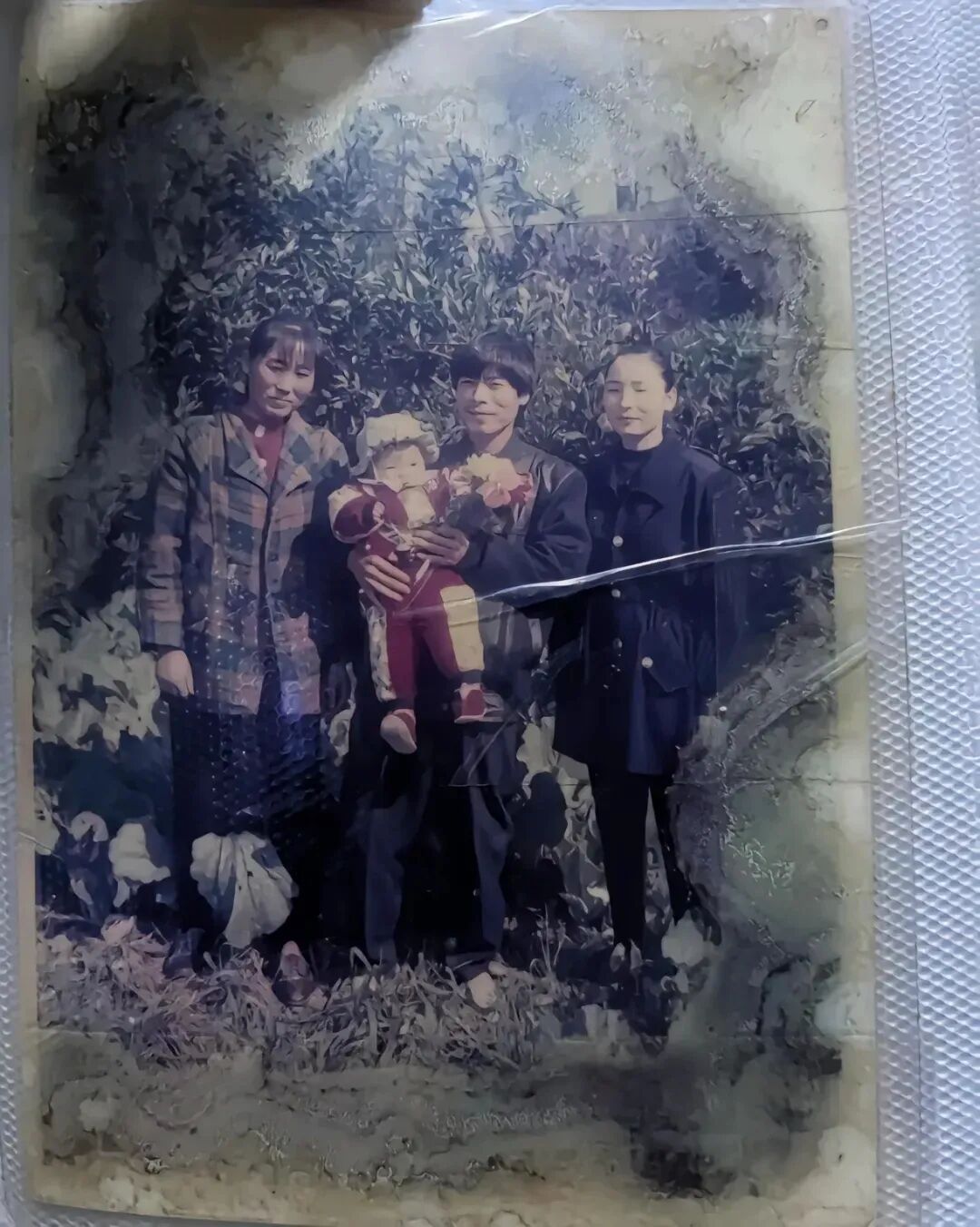 摩的司机惨遭劫杀,全身80处伤口,十根手指几乎被砍断,凶手逃亡30年成金店老板 摩的司机惨遭劫杀,全身80处伤口,十根手指几乎被砍断,凶手逃亡30年成金店老板