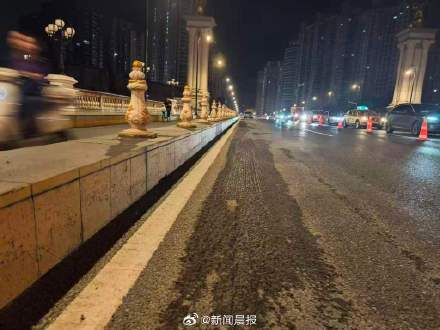 相关部门回应武宁路桥面沥青鼓包：已铲除鼓包，将全面修缮