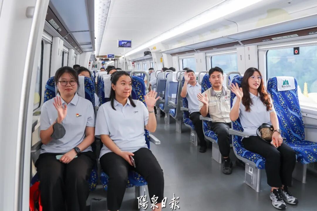 阳泉东至太原南动车组列车首发 阳泉东至太原南动车组列车首发