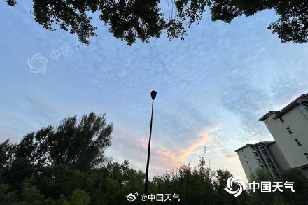 防暑!今明两天北京高温闷热持续 最高气温可达36℃ 防暑!今明两天北京高温闷热持续 最高气温可达36℃